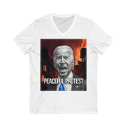 Peaceful Protest Biden BW | Men's V-Neck T-Shirt